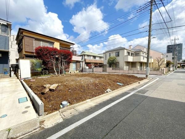 New 3LDK House 8min Walk from Warabi Station, Saitama - Thumbnail 3