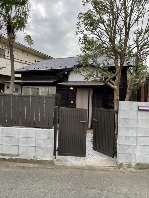 1LDK House for Rent in Hon-Kugenuma, Fujisawa, Kanagawa - Thumbnail 2