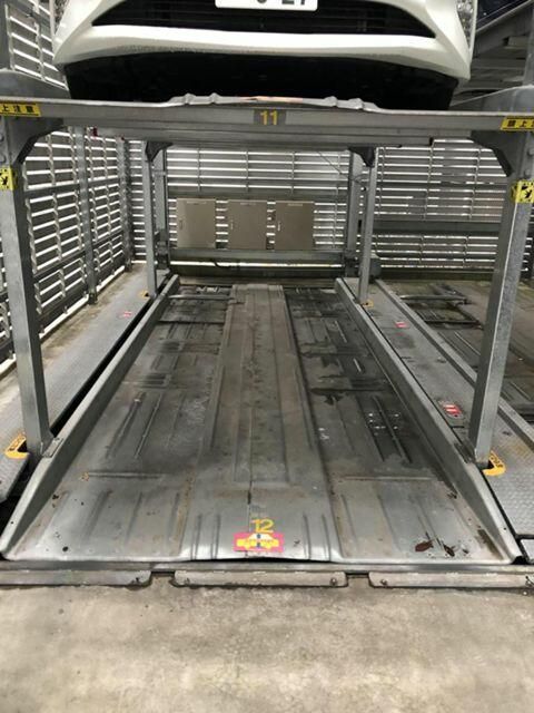 Medium High-Roof Parking Space for Rent near Odawara Station - Thumbnail 4
