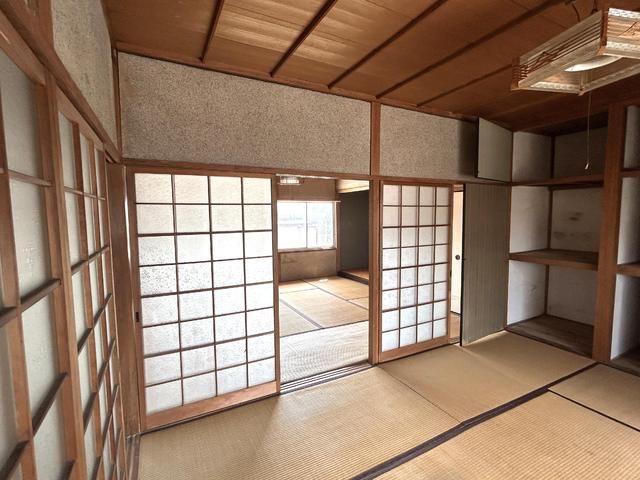 1970 3LDK Wooden House in Fukuyama, Hiroshima with 2025 Renovation - Image 22