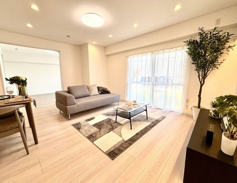 3LDK Apartment for Sale in Minami-Gyotoku, Ichikawa City, Chiba - Thumbnail 2