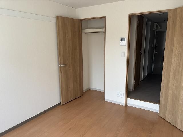 1K Apartment for Rent in Yonezawa City, Yamagata - Thumbnail 2
