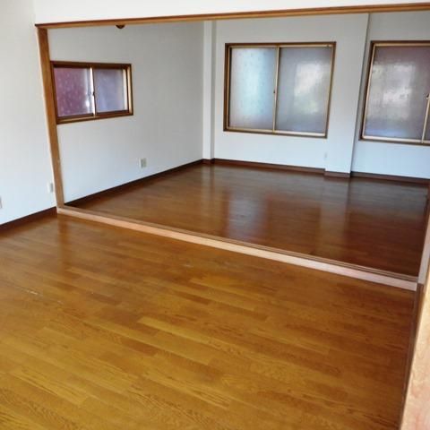 1927 Shop-Office for Rent in Historic Otaru, Hokkaido - Thumbnail 2