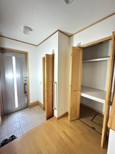 3SLDK Wooden House with Inner Garage in Maebashi, Gunma — Image 22, Maebashi, Gunma