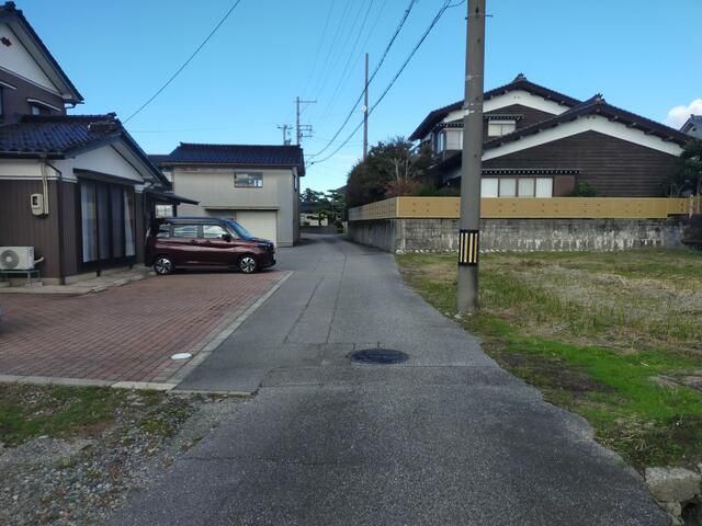 565 sqm Residential Land for Sale in Kurobe, Toyama - Thumbnail 2