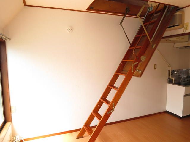 Co-op Odasaga 16sqm Apartment for Rent in Sagamihara - Thumbnail 3