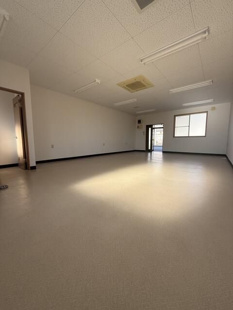 Office for Rent in Yokote City, Akita Prefecture - 49.58 sqm - Thumbnail 2
