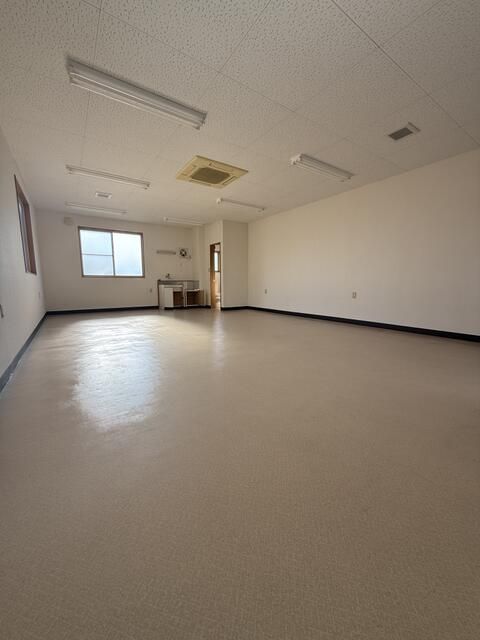 Office for Rent in Yokote City, Akita Prefecture - 49.58 sqm - Thumbnail 3