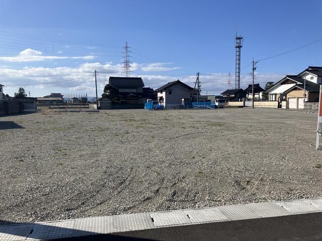 Residential Land Plot for Sale in Imizu City, Toyama - Thumbnail 3