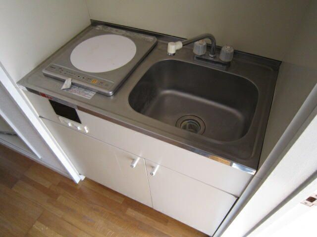 1K Apartment for Rent in Narashino, Chiba - 15.3 sqm - Thumbnail 4