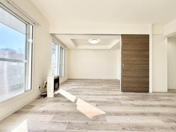 3LDK Used Apartment for Sale in Kiyota-ku, Sapporo - Thumbnail 2