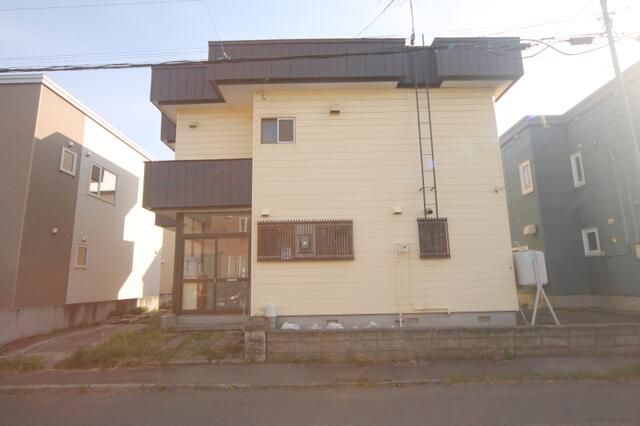 5LDK House for Sale in Sapporo Nishi Ward, Hokkaido - Thumbnail 3