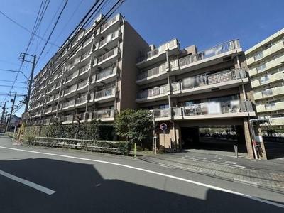 3LDK Apartment for Sale in Itabashi, Tokyo — Apartment, Itabashi, Tokyo