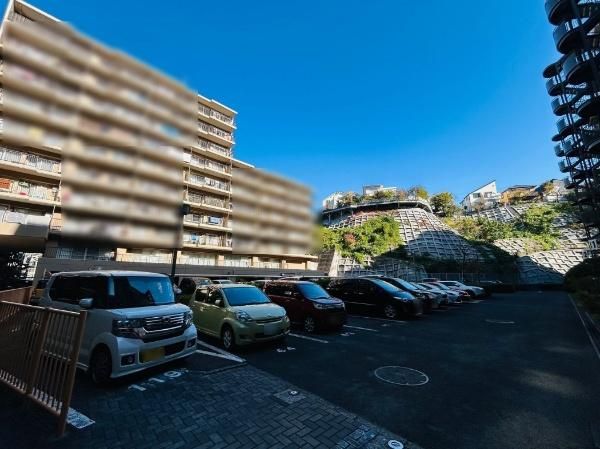 3LDK Apartment for Sale in Kanazawa-ku, Yokohama - Thumbnail 4