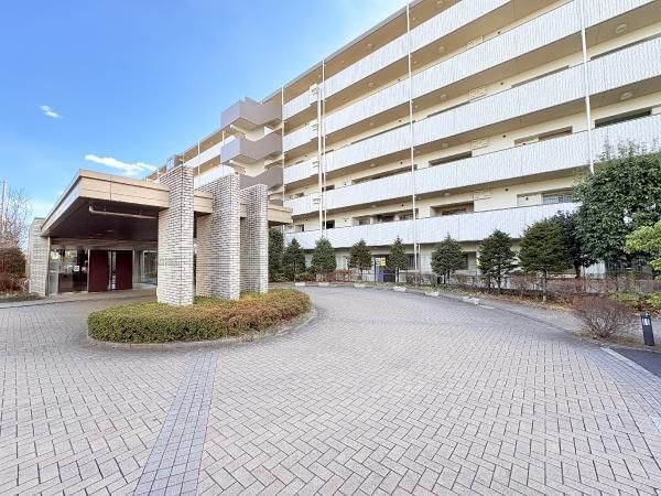3LDK Apartment in Lexel Tama Center Mark Residence, Hachioji - Thumbnail 2