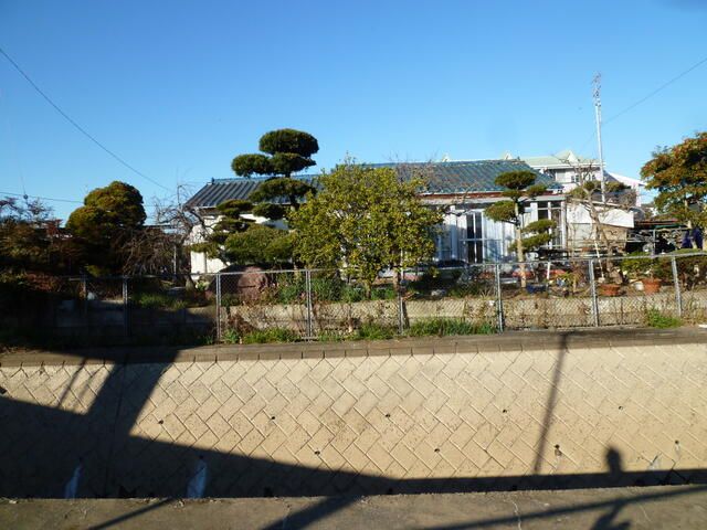 879 sqm Residential Land for Sale Near Higashi-Yokota Station, Chiba - Thumbnail 2
