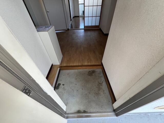 2DK Apartment for Rent in Quiet Kōshū City, Yamanashi - Thumbnail 2