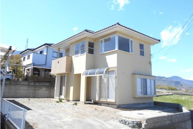 4LDK Detached House for Sale in Minami-Alps City, Yamanashi - Thumbnail 3