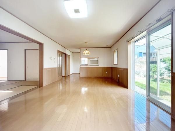 2009 2LDK House in Ichihara, Chiba | 112 sqm | Near Chiharadai Station - Thumbnail 2