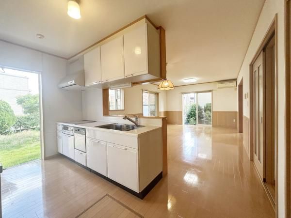 2009 2LDK House in Ichihara, Chiba | 112 sqm | Near Chiharadai Station - Thumbnail 4