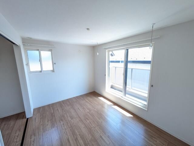 3LDK House for Rent in Chuo-ku, Chiba City - Thumbnail 3