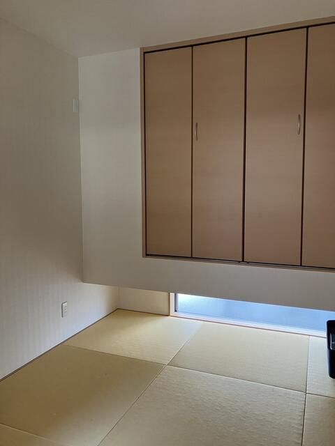 4LDK Detached House for Sale in Himeji, Hyogo - Thumbnail 2