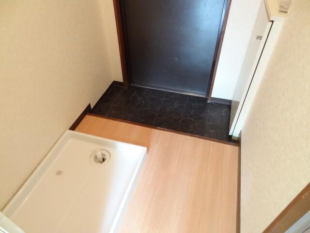 Sky Heim Matsui 1R Apartment for Rent in Hadano, Kanagawa - Thumbnail 2