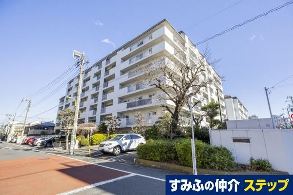 3DK Apartment for Sale Near Setagaya Station, Tokyo - Thumbnail 2