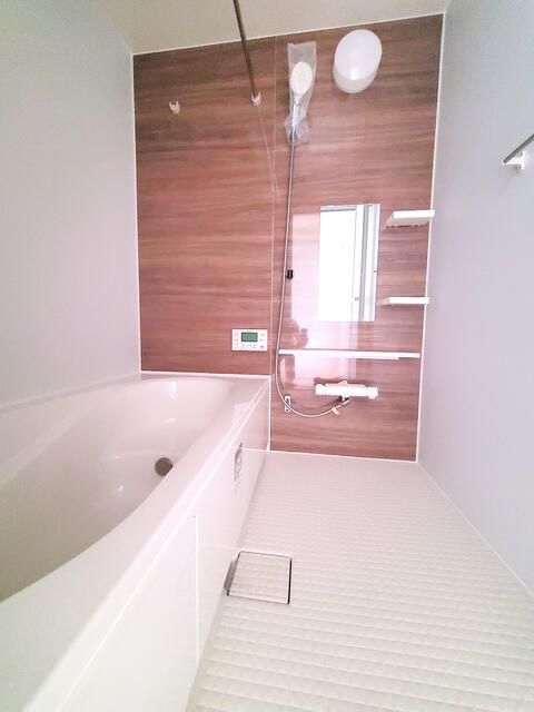 New 5LDK House in Kakogawa, Hyogo | 2025 Build with 2 Car Parking - Thumbnail 4