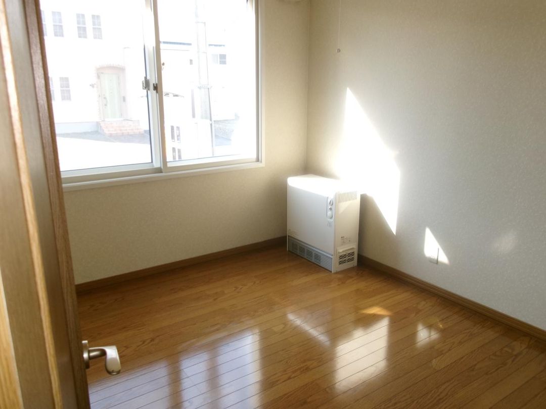 5LDK Detached House for Sale in Takikawa, Hokkaido - Thumbnail 4