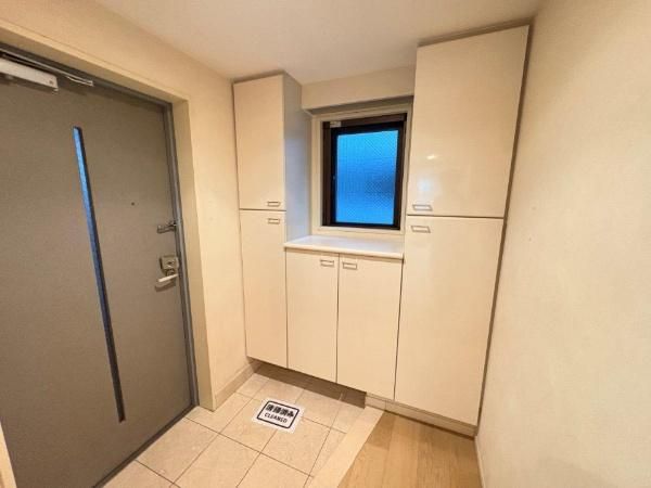 1SLDK Apartment for Sale in Mitaka, Tokyo - 69.95 sqm - Thumbnail 2