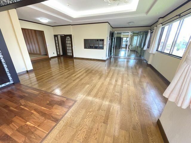 3LDK House for Sale in Moroyama, Saitama – 344.92 sqm - Thumbnail 3