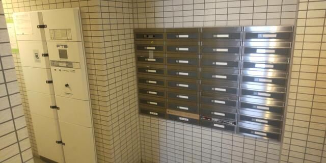 Dolce Higashi-Nippori Niban-kan 1K Apartment for Sale in Arakawa, Tokyo - Thumbnail 4