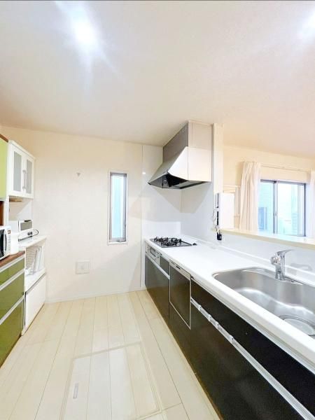 3LDK Detached House for Sale in Kunitachi, Tokyo - Thumbnail 3