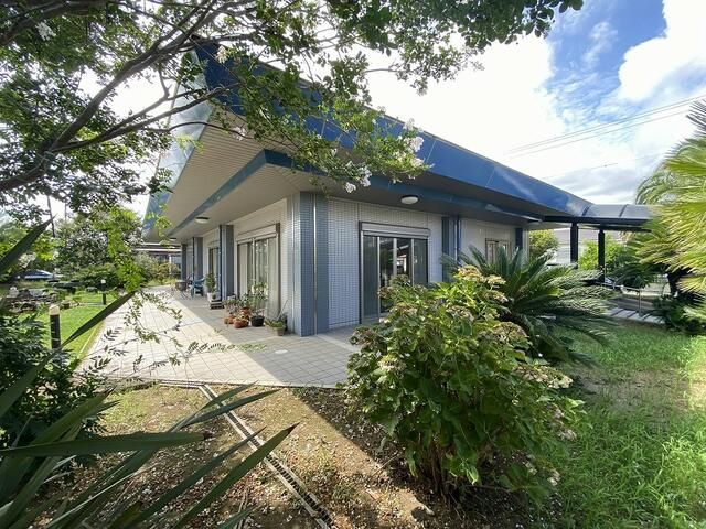 3LDK Single-Story RC House on Large Corner Lot in Mobara, Chiba - Thumbnail 2