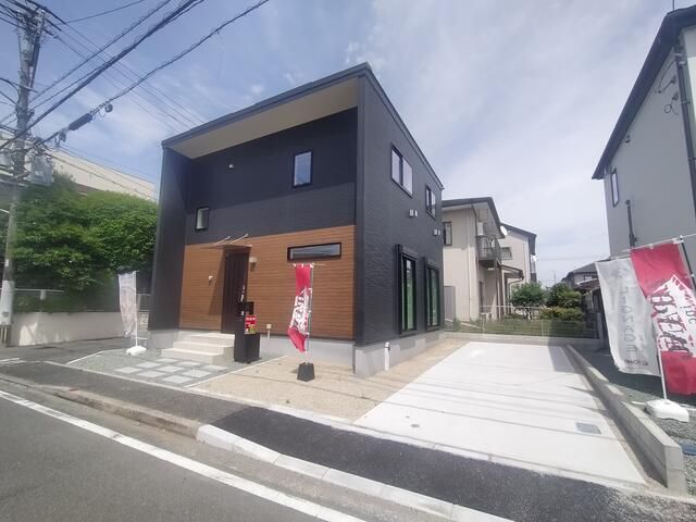 New 3LDK House in Kumamoto's Higashi Ward | Corner Lot with Parking - Thumbnail 2