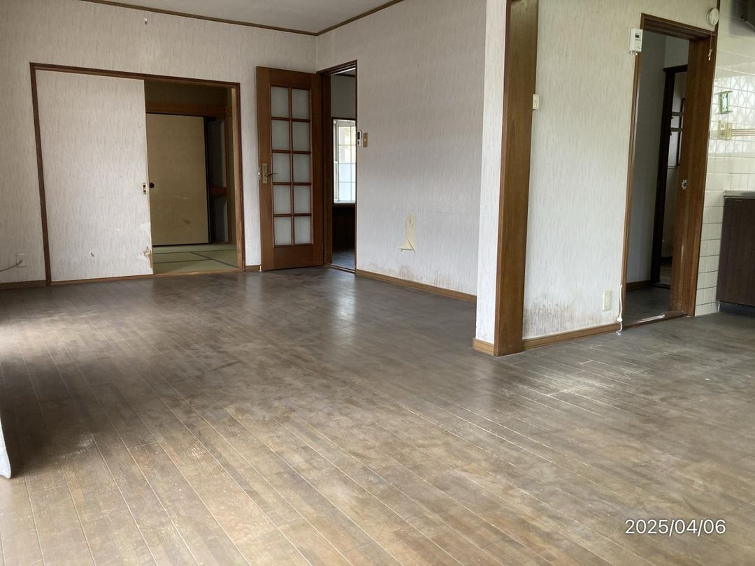 4LDK House in Asago City with Garden and Free Parking - Thumbnail 3