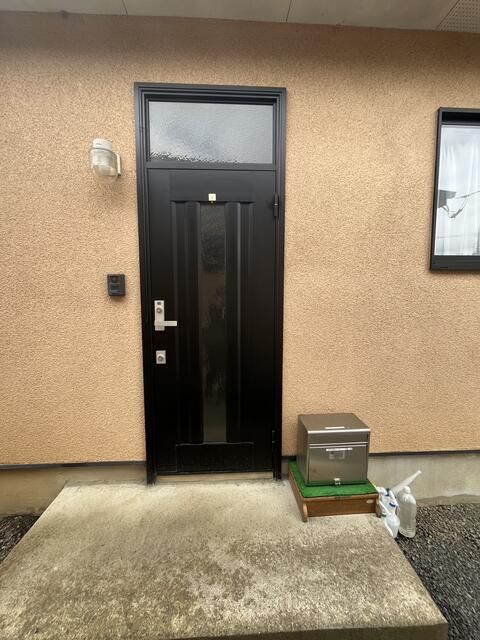3DK House for Rent in Tsuru, Yamanashi with Free Parking - Thumbnail 2