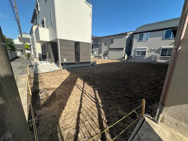 New Nishirokugo BASE Apartment Building for Sale in Ota, Tokyo - Thumbnail 2