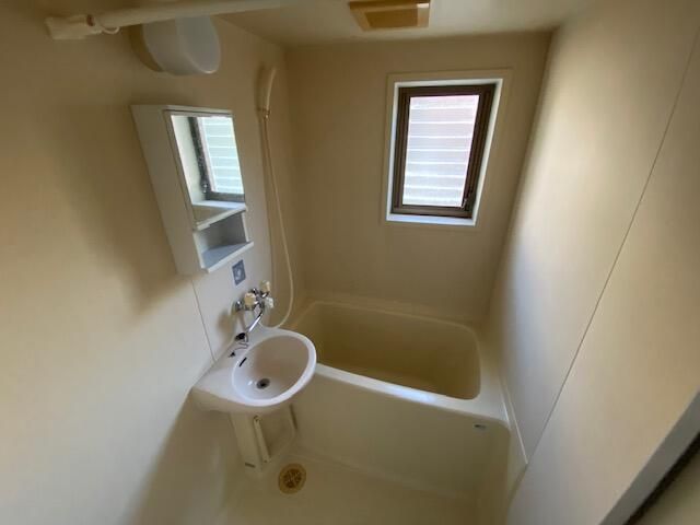 24.84 sqm Apartment for Rent in Higashimatsuyama, Saitama - Thumbnail 4