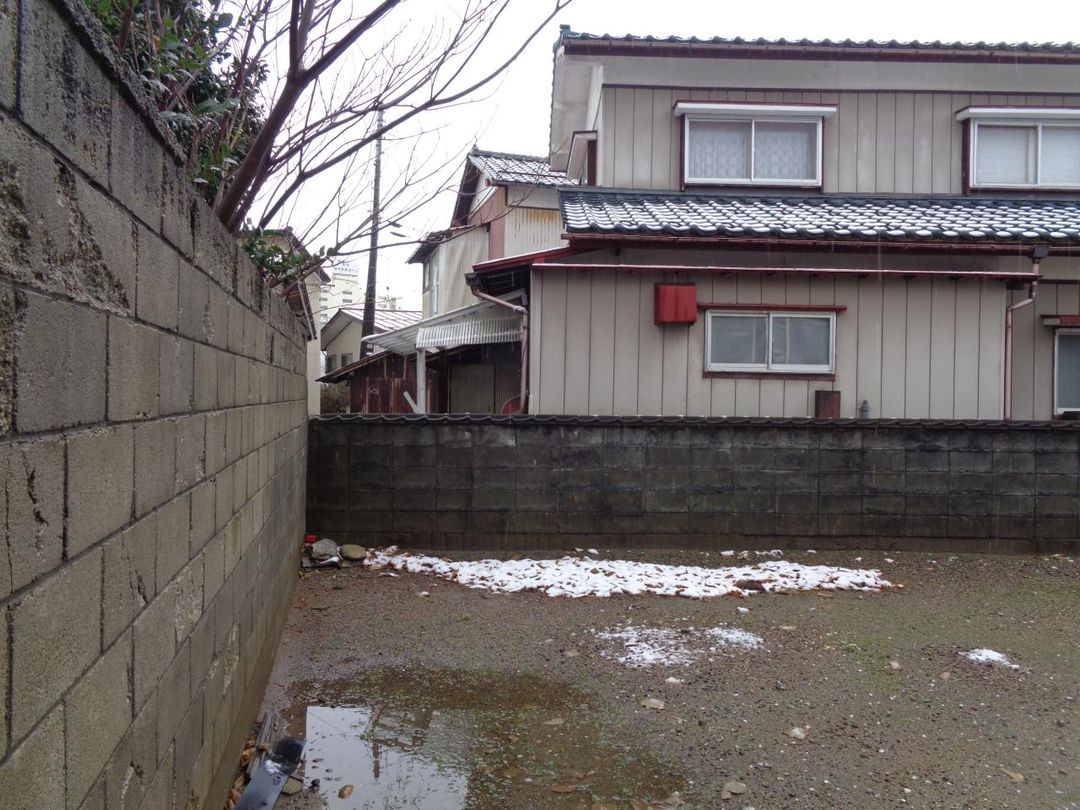 Land for Sale in Niigata City Akiha Ward with Old House - Thumbnail 3