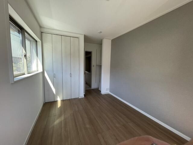 1K Apartment for Rent in Kōnan-ku, Yokohama - Thumbnail 4
