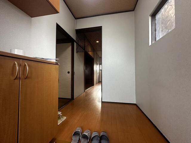 1970 4SK House for Sale in Kitakyushu with 243 sqm Land - Thumbnail 4