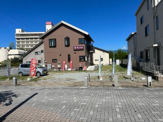 2017-Built 5SLDK House with Shop Conversion Potential in Fuefuki - Thumbnail 4