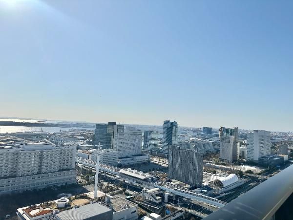 2LDK Apartment in City Towers Tokyo Bay Central Tower, Ariake - Thumbnail 4