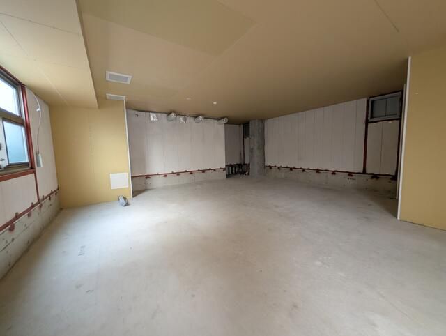 New Commercial Space for Rent Near Sengendai Station, Koshigaya - Thumbnail 4