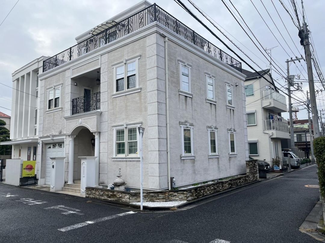 Spacious 3SLDK Rental House in Nerima, Tokyo - 174.13 sqm - Thumbnail 2