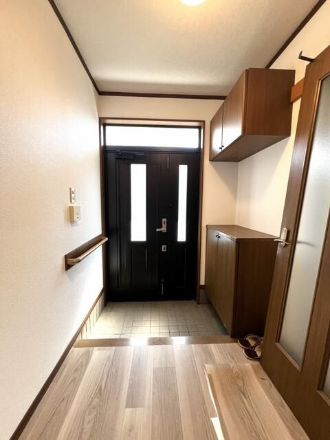 Hot Spring Detached House for Rent in Isawa, Yamanashi - Thumbnail 3