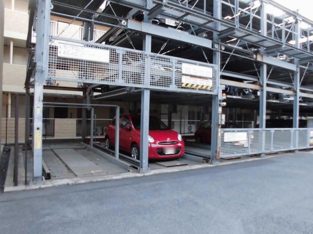 Parking Space for Rent in Yokohama Tsurumi Ward, Kanagawa - Thumbnail 3