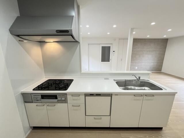 5LDK Detached House with Parking in Kitakyushu, Fukuoka - Image 19